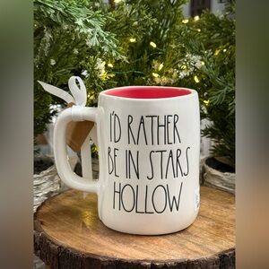 🌟 Brand NEW Rae Dunn Gilmore Girls I’D RATHER BE IN STARS HOLLOW Double Side Mug